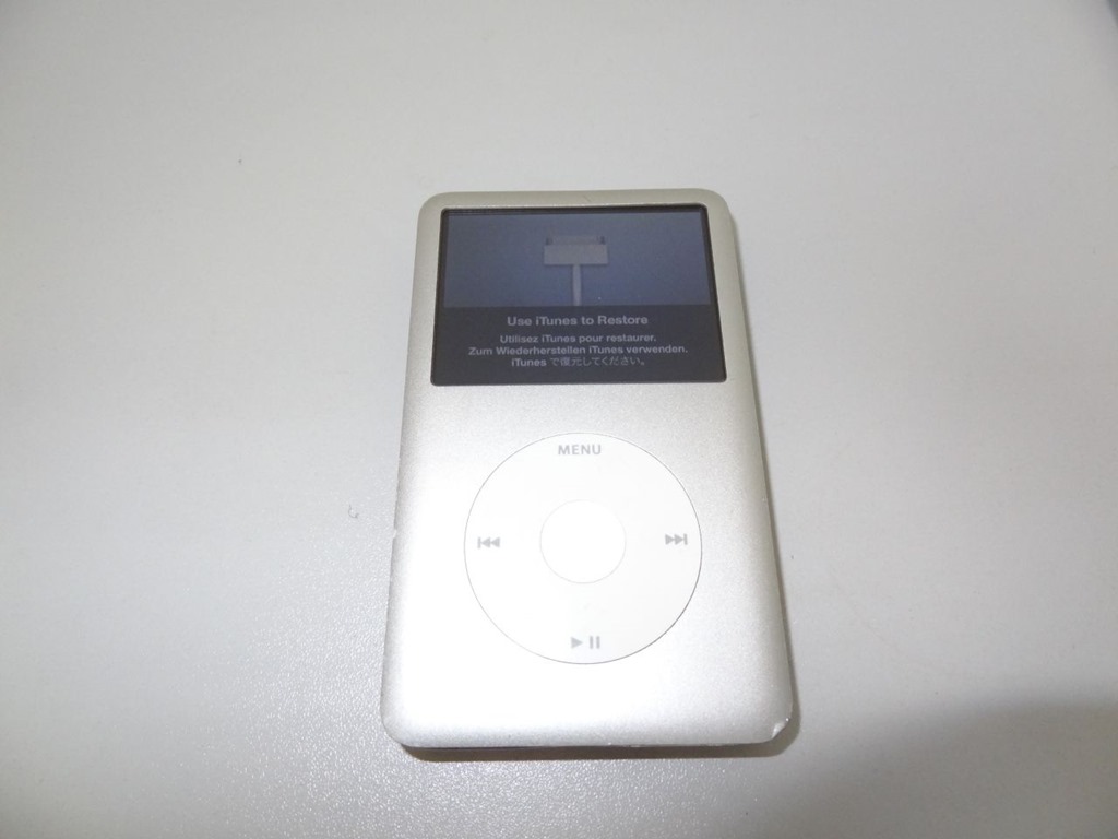 iPod classic 160GBのHDDを512GBのSSDに交換してみた【交換編】